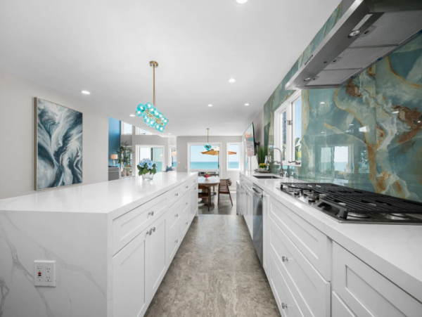 Oceanfront Retreat in Capo Beach - Luxurious 4-Bedroom Getaway